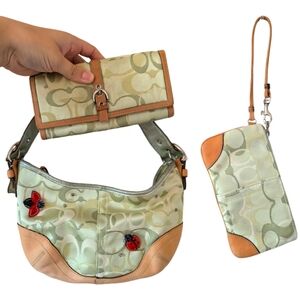 Coach RARE Ladybug 2007 Light Green Set Wallet Wristlet and Shoulder Bag Y2K